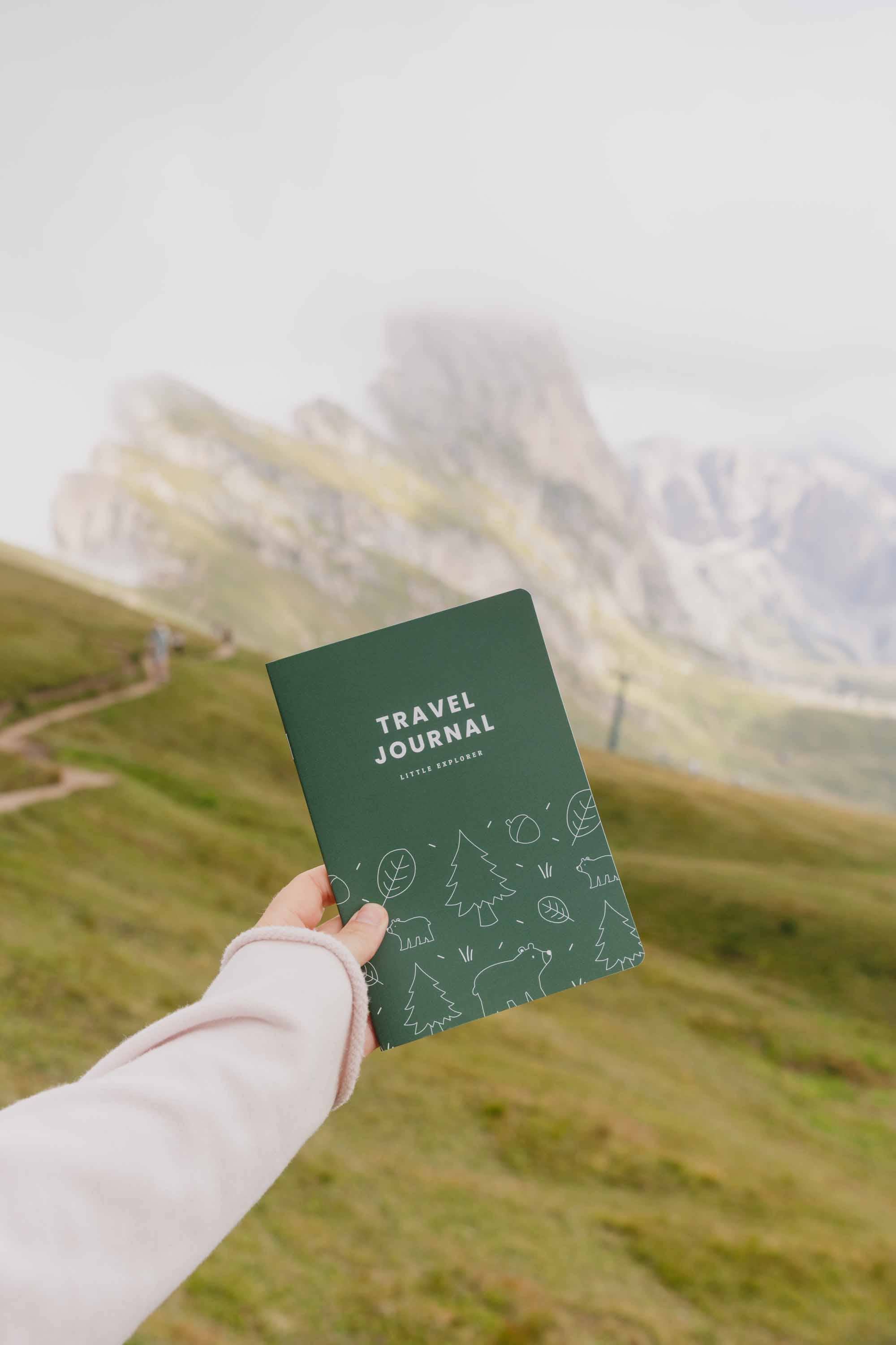 Little Explorer - Travel Journal for Kids