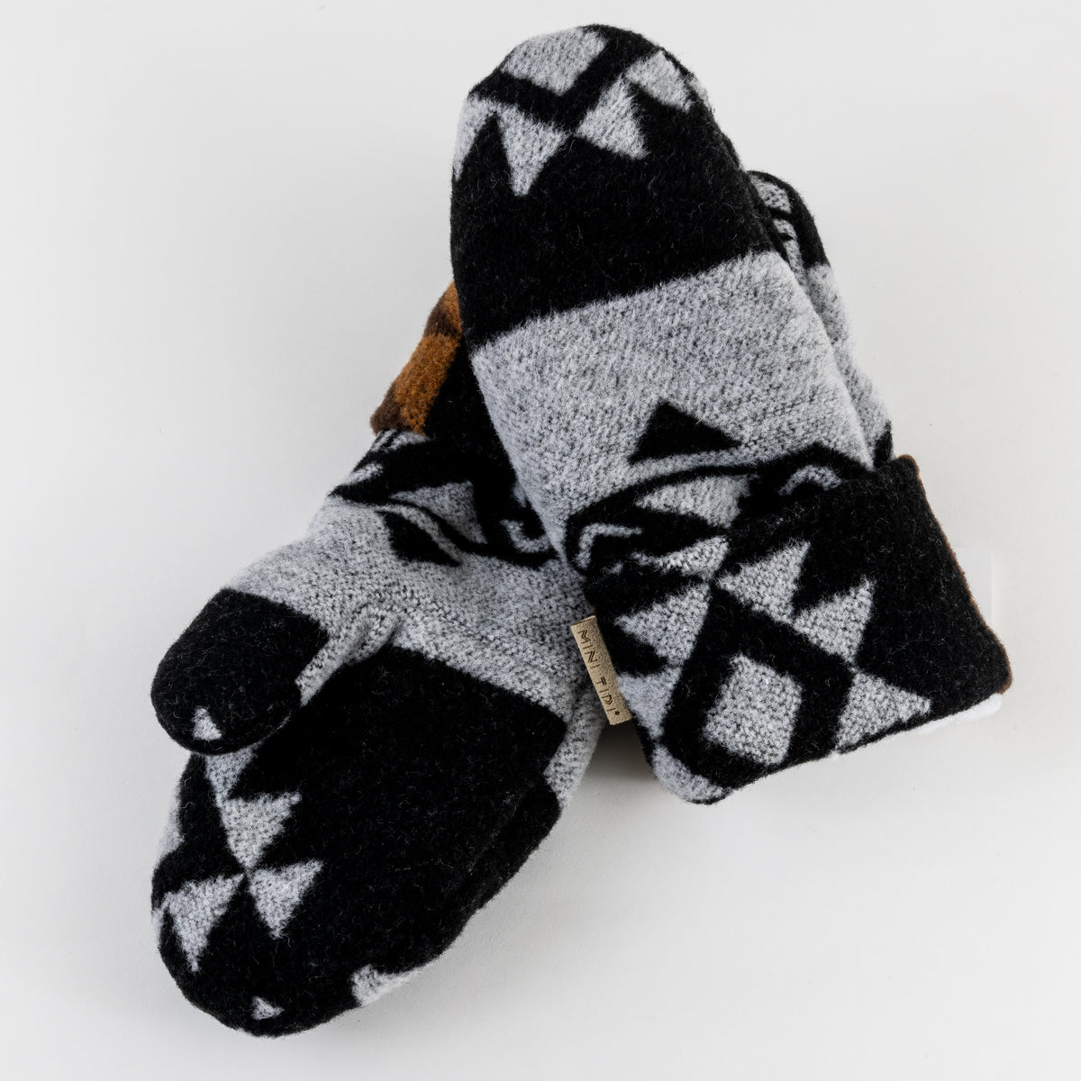 Thunderbird Sherpa Mittens