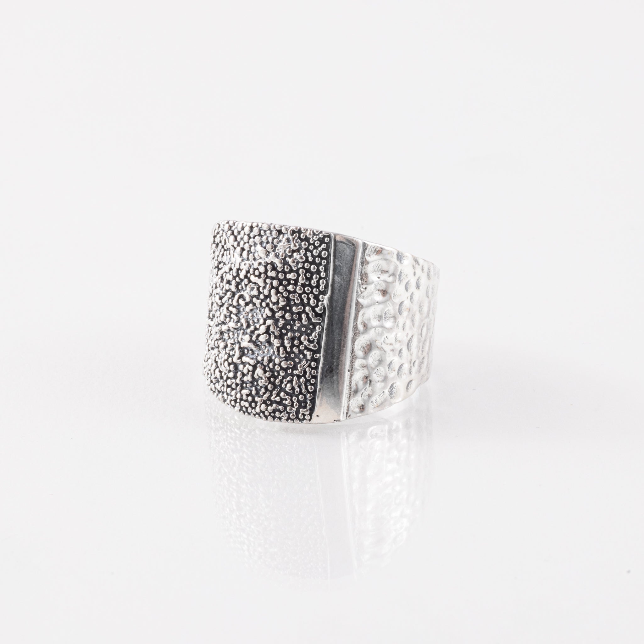 Shoreline Collection - Saddle Ring