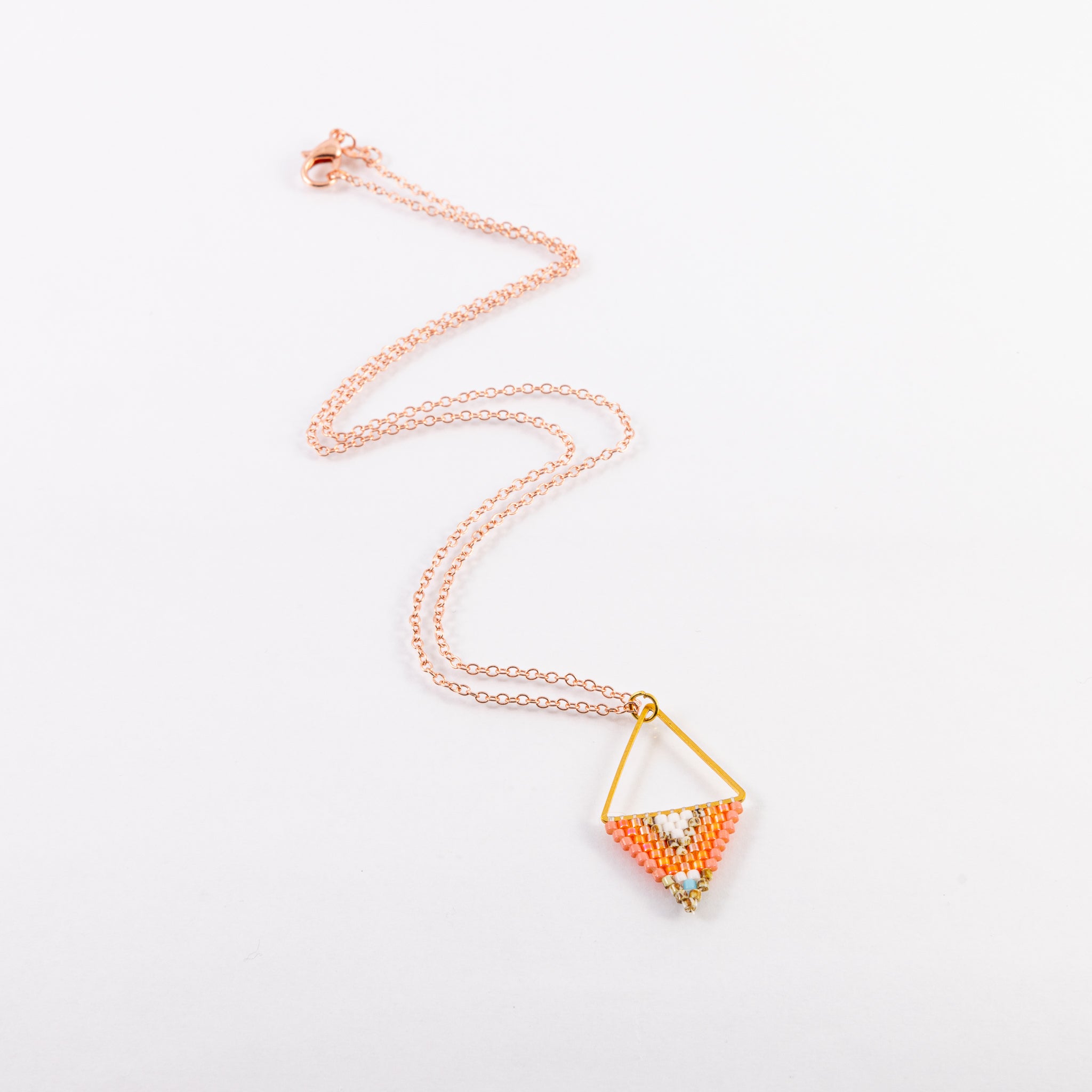 Necklace - Beaded Pendant on metal w/chain