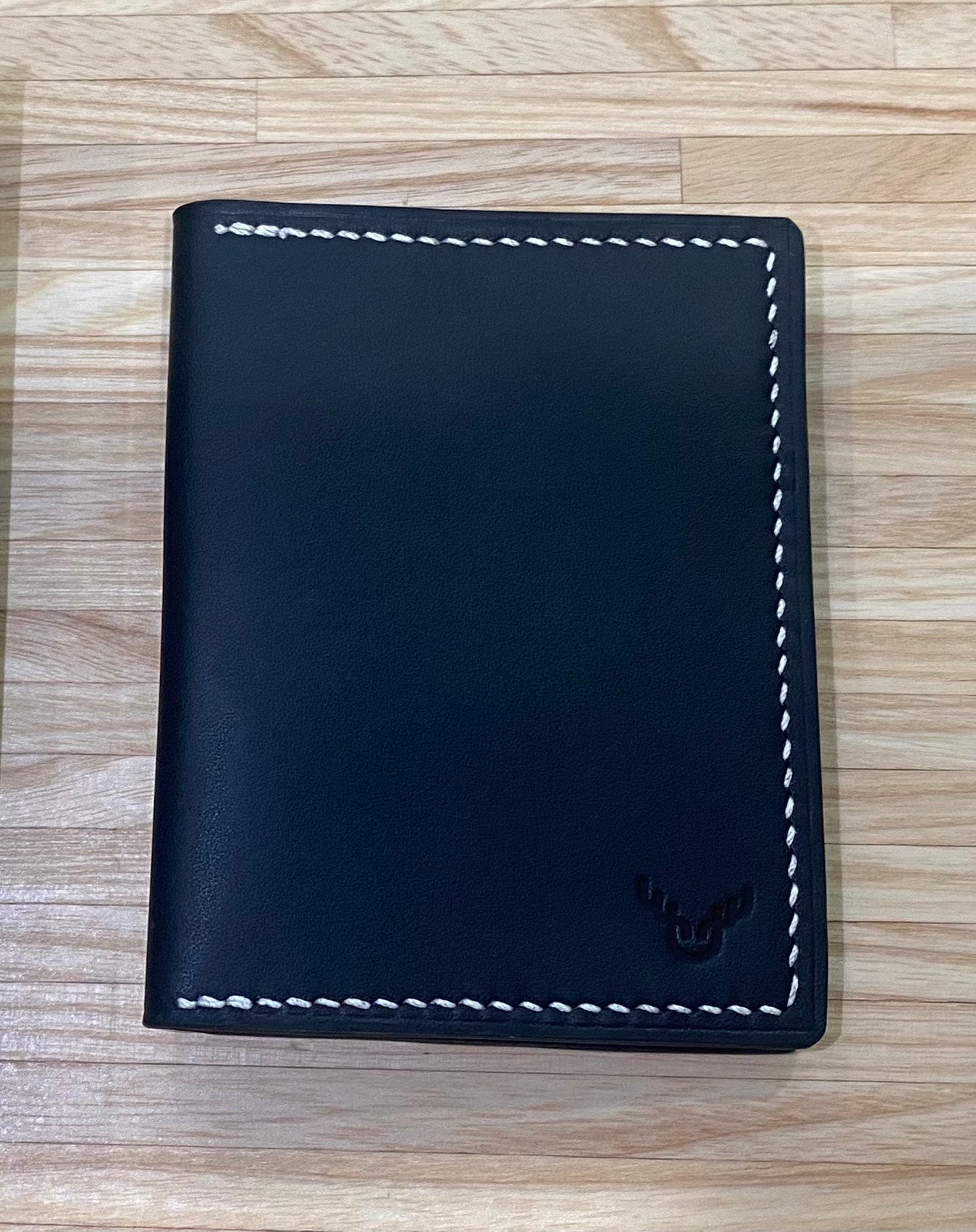 Bi-fold wallet