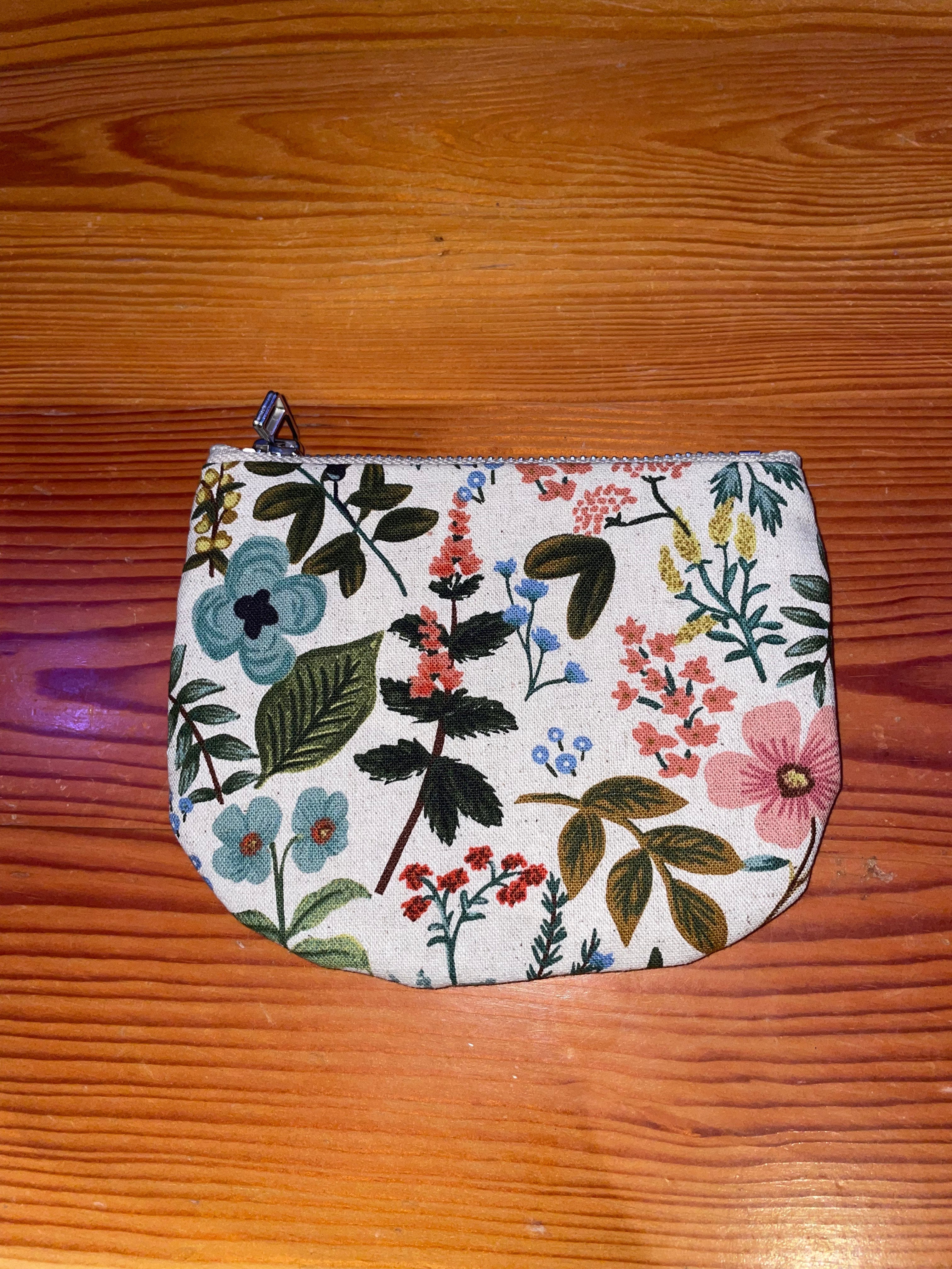 Small Zip Oilskin Purse