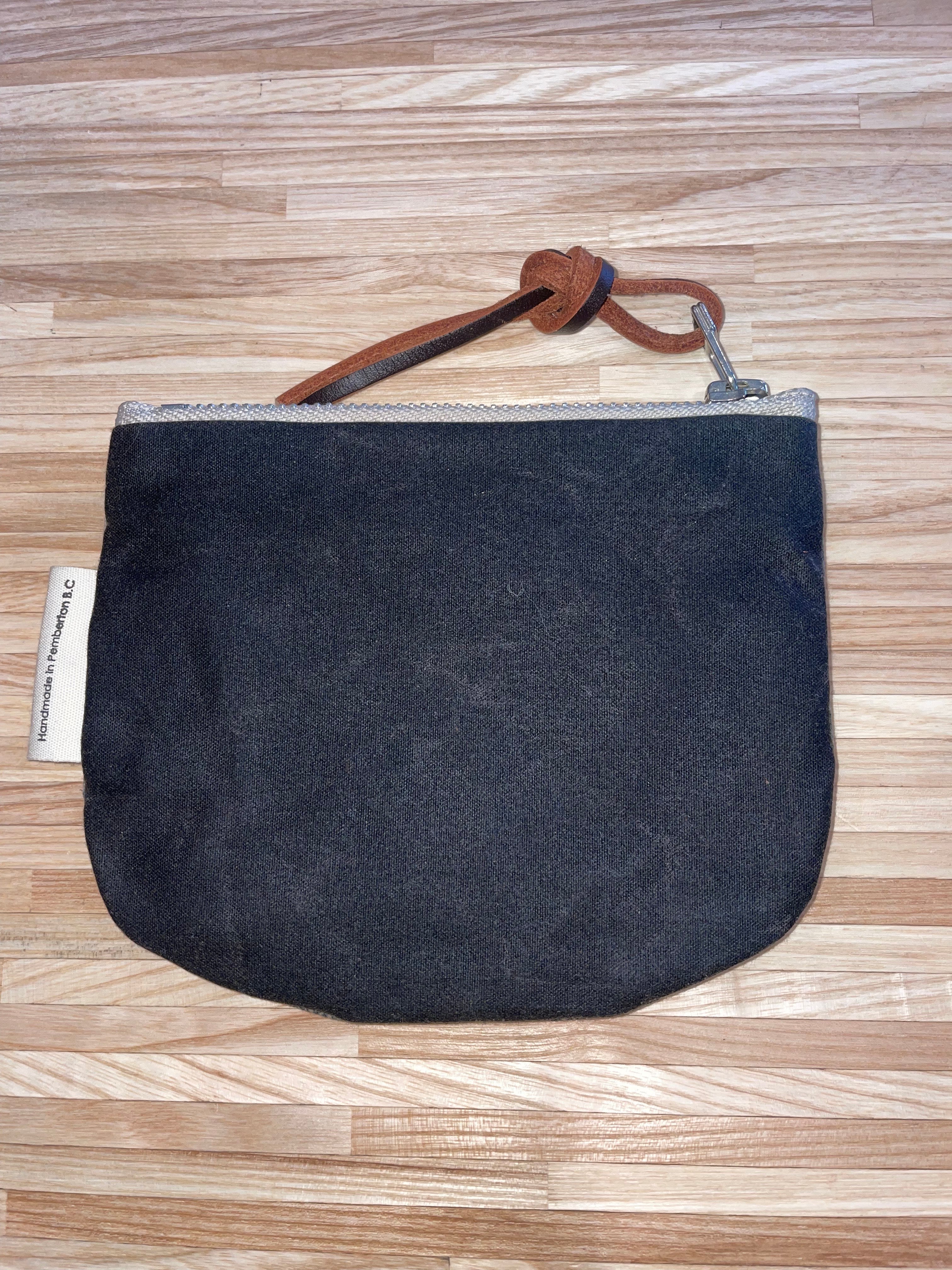 Oilskin Small Zip Purse