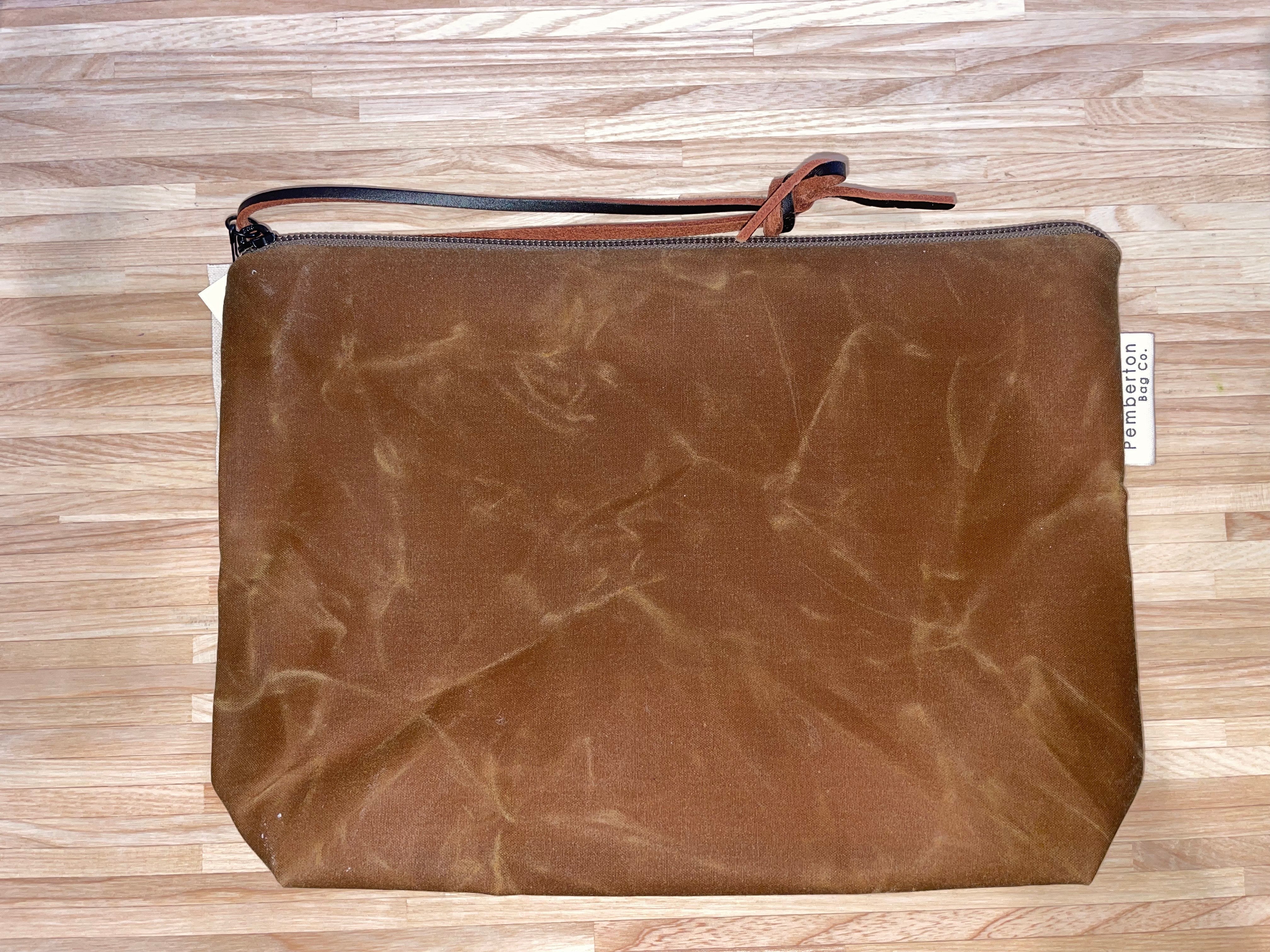 Oilskin Zip Purse