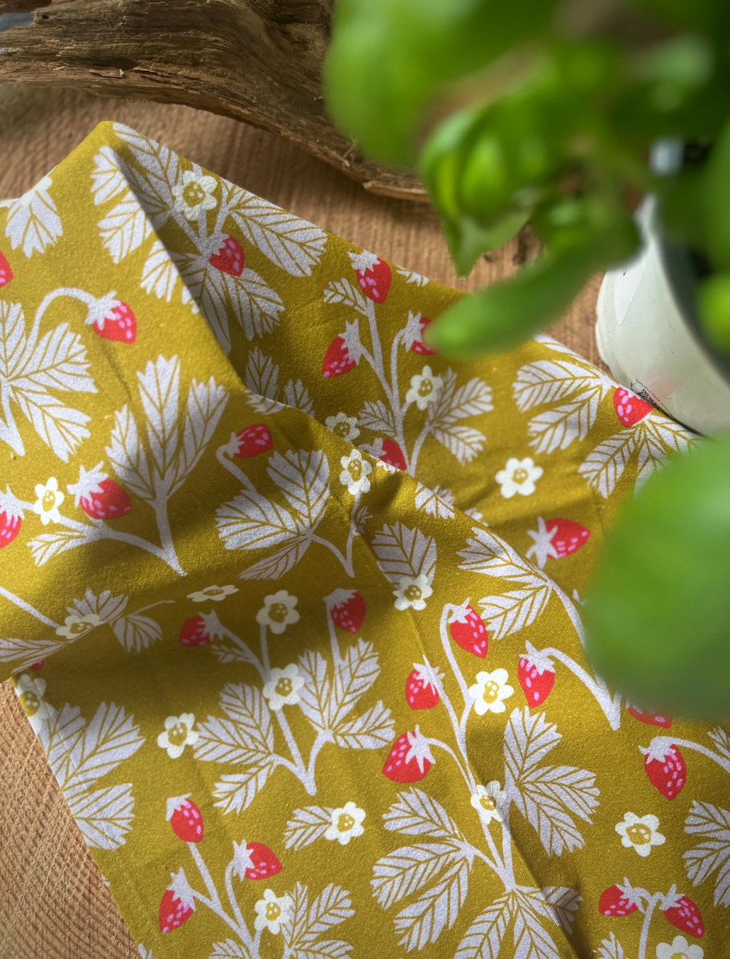 Tea Towel - Wild Strawberries