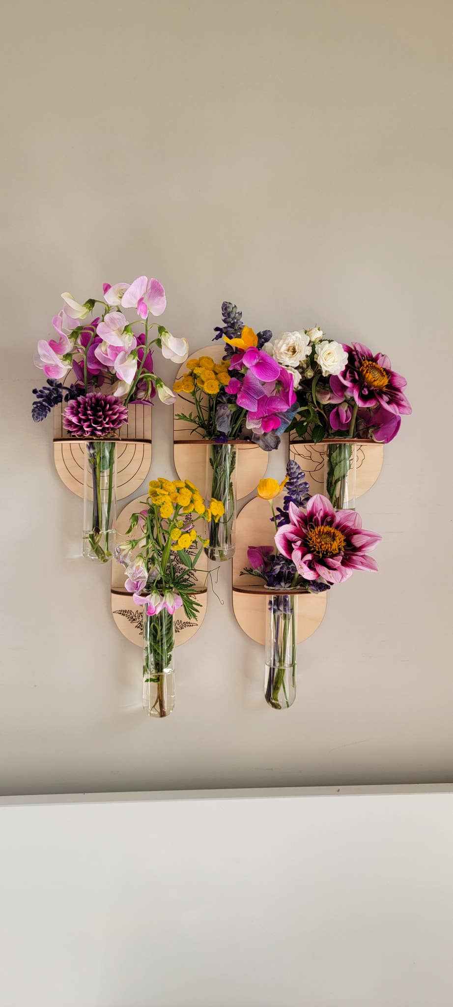 Floral Bouquet Propagation Wall Holder