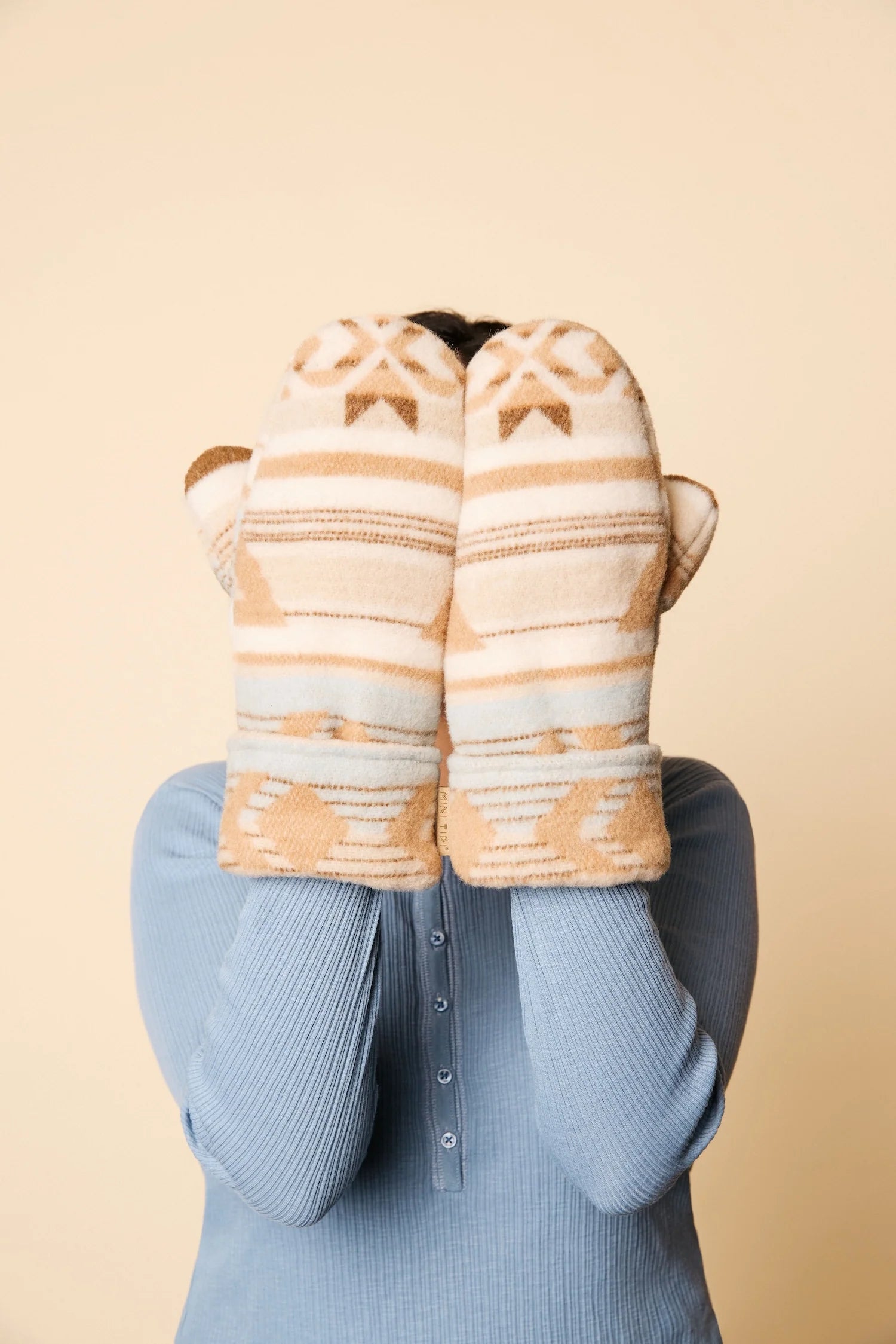 Sand Sherpa Mittens