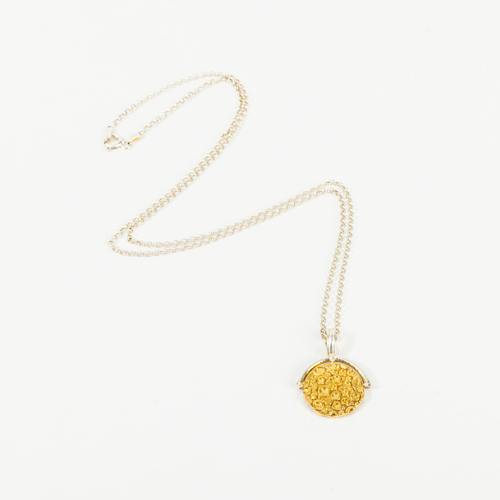 Small coin with handle and chain - Shoreline Collection