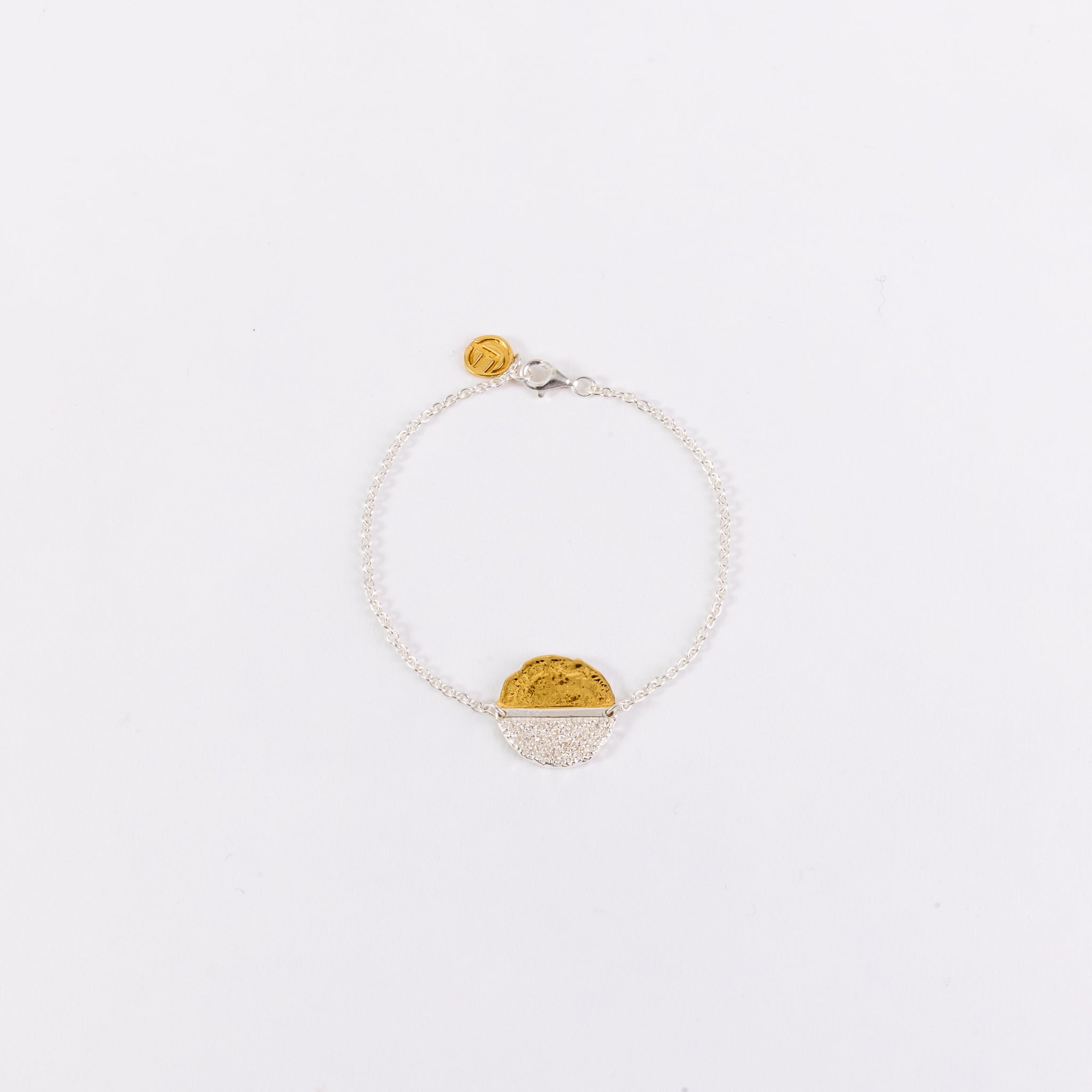Shoreline Collection - Single chain bracelet
