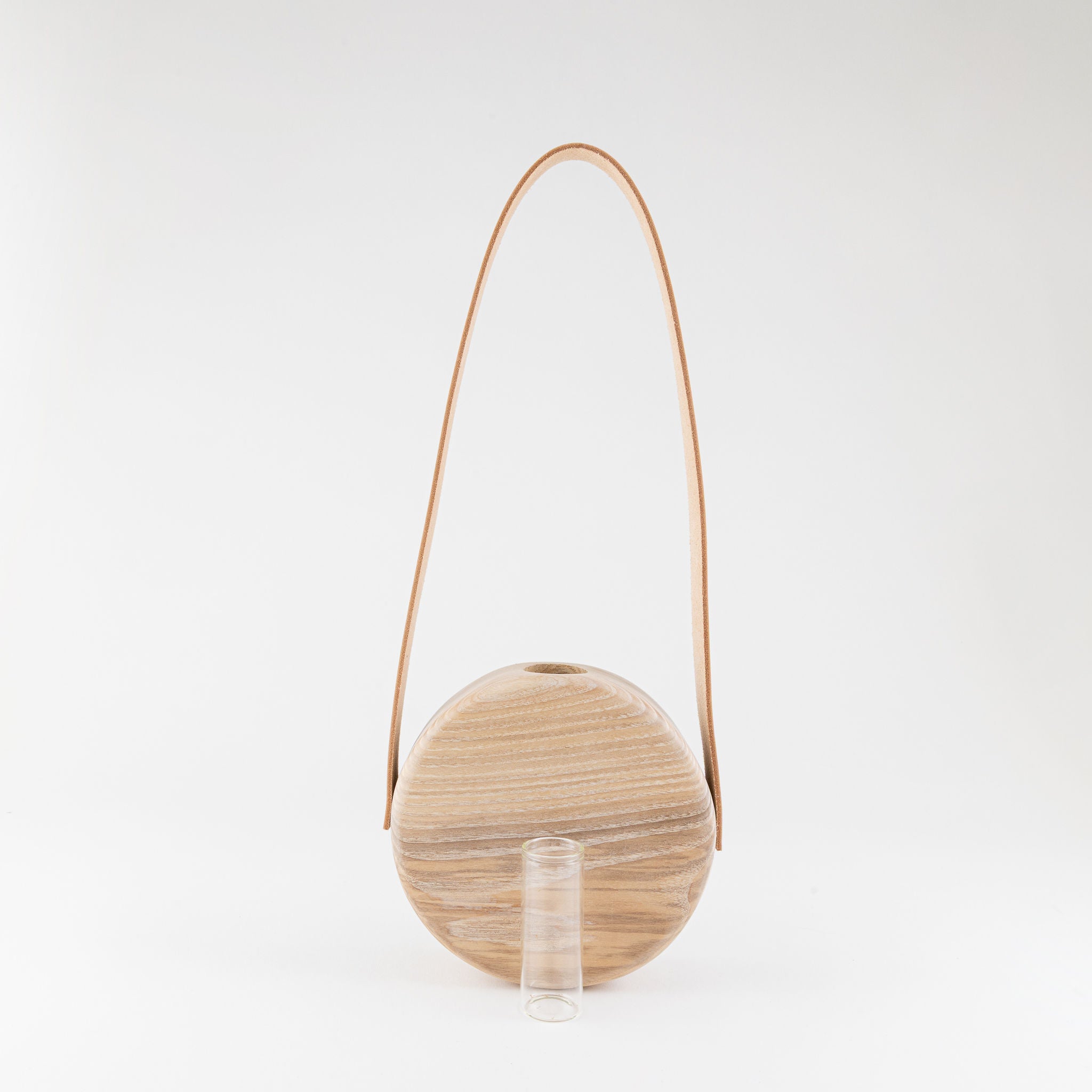 Vase - Round Wall Hanging