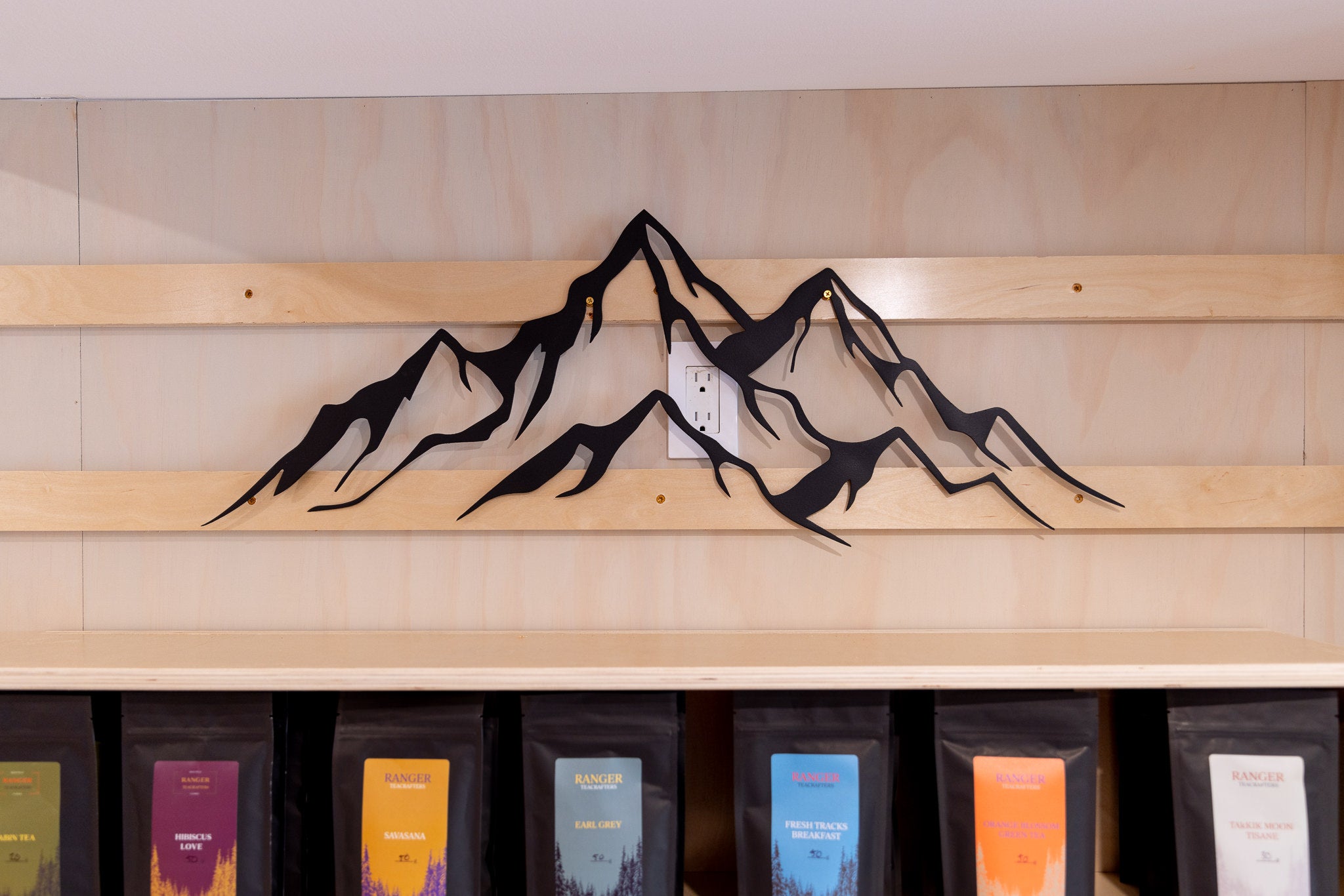 Abbott Metal Designs - Mountains 3 peak