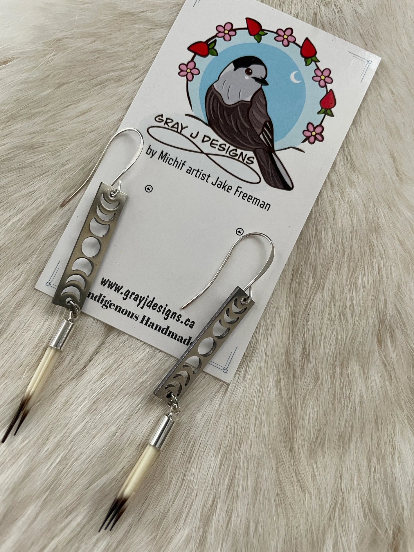 Moon phase quill