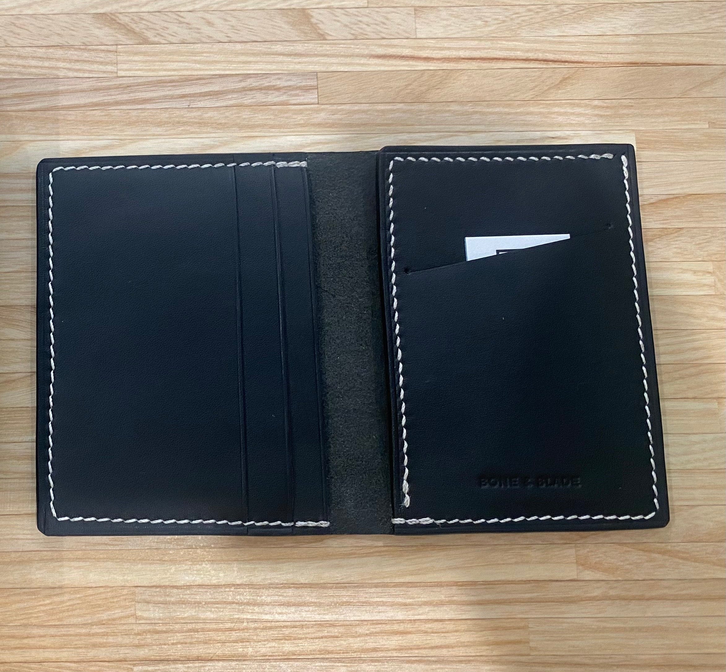 Bi-fold wallet
