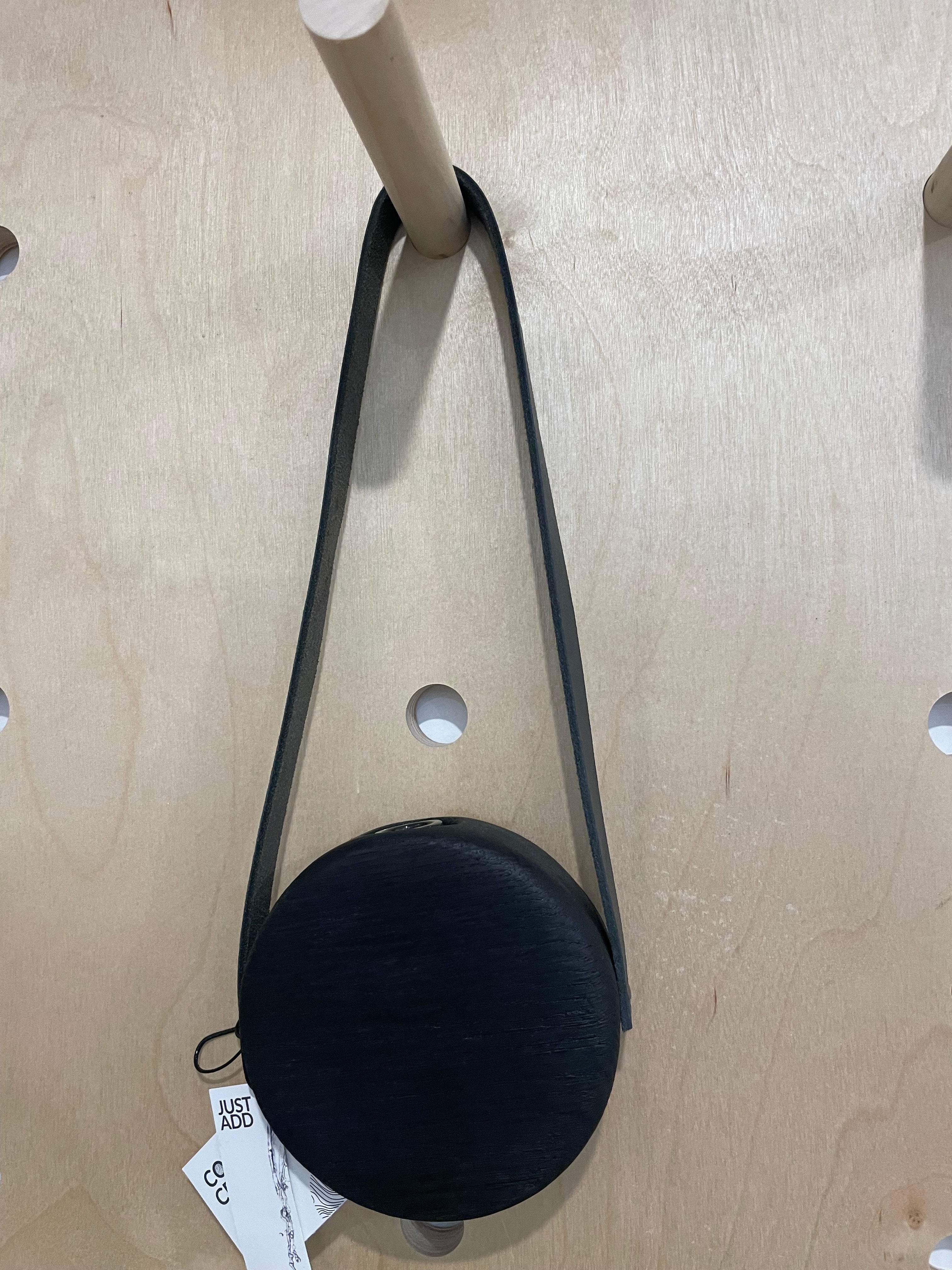 Vase - Small Round Wall Hanging