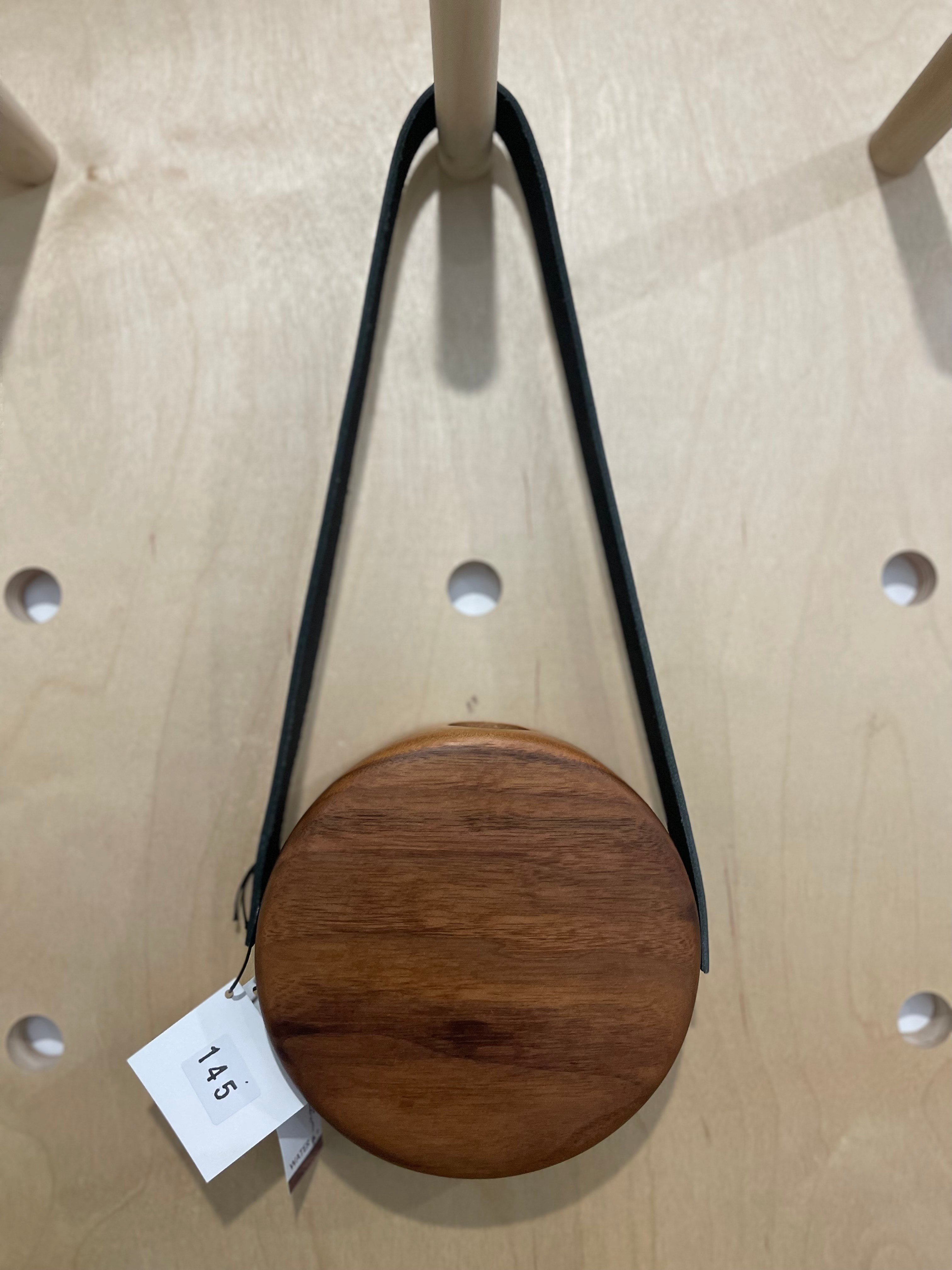 Vase - Round Wall Hanging
