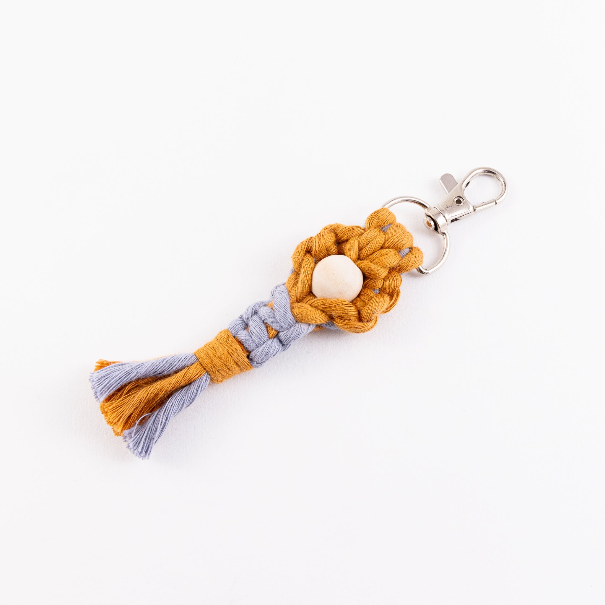 Minttu Fibre Arts - Keychain Flower Macrame - Single