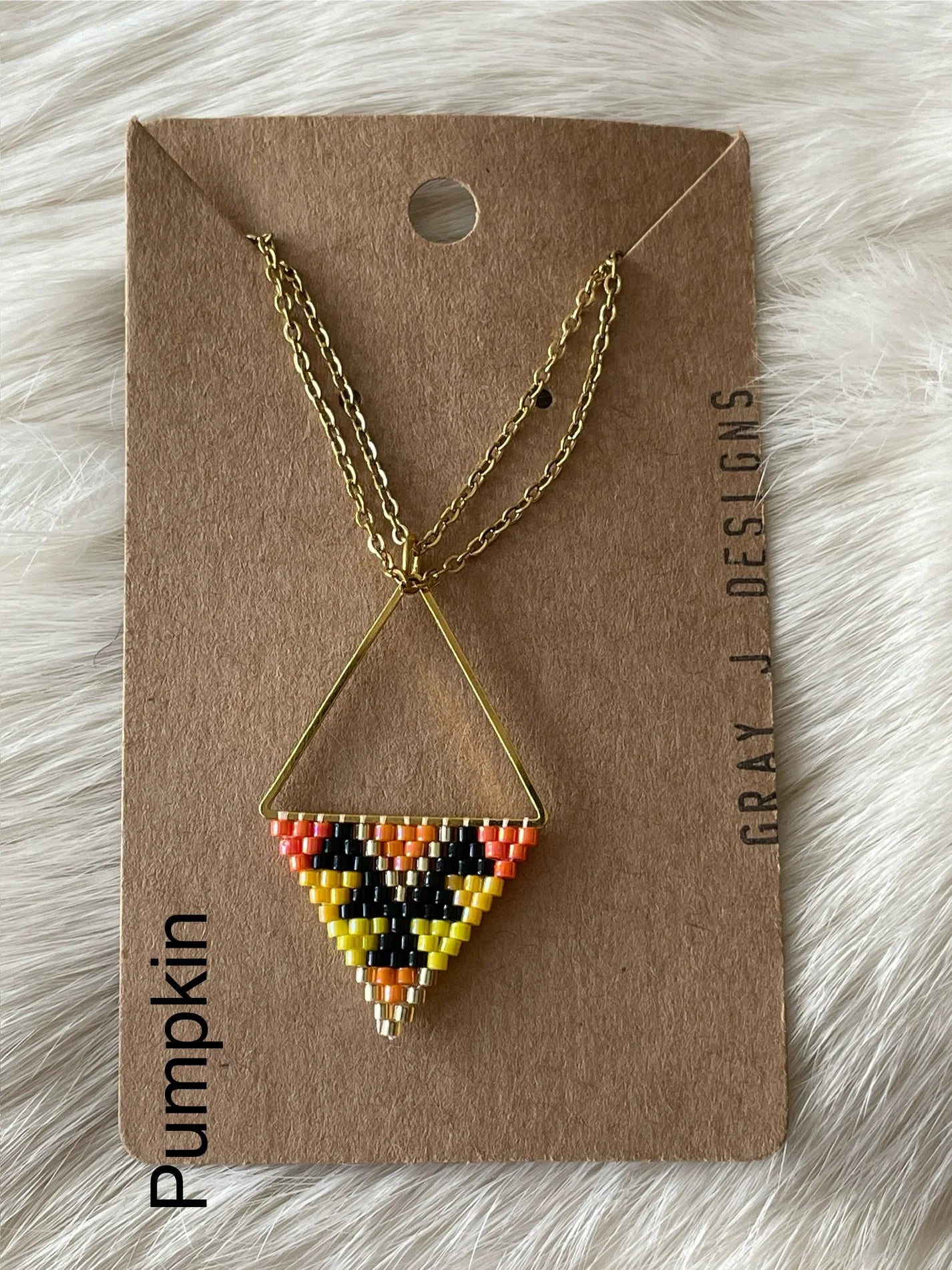 Necklace - Beaded Pendant on metal w/chain